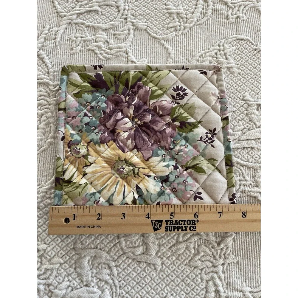 2 Vtg April Cornell Floral Potholder Quilted Cottage Core Farmhouse 7.5